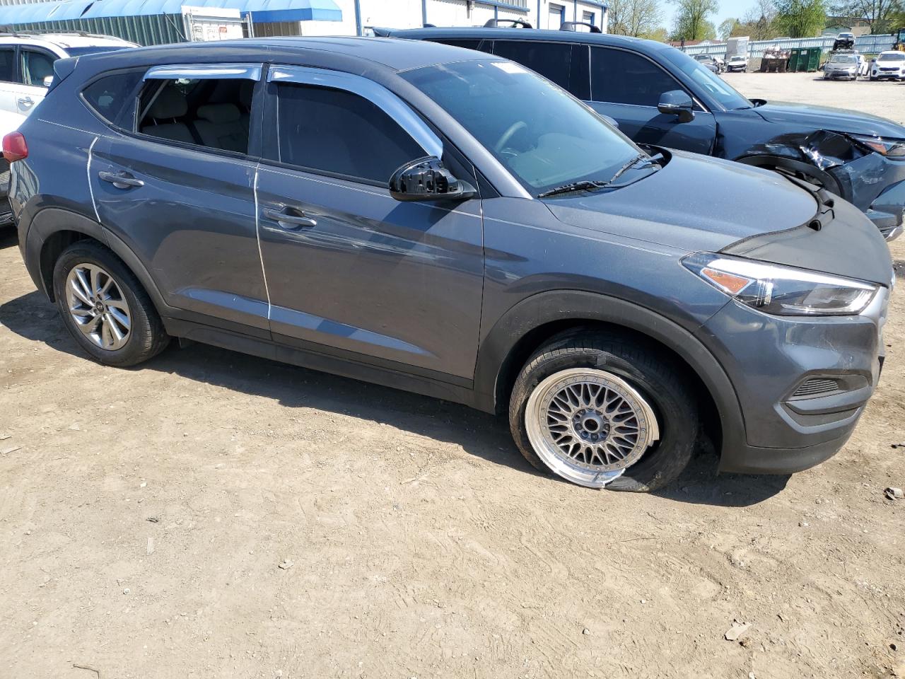 Автомобиль HYUNDAI TUCSON SE 2018 | GrandCar Автомобиль HYUNDAI TUCSON SE 2018 | GrandCar