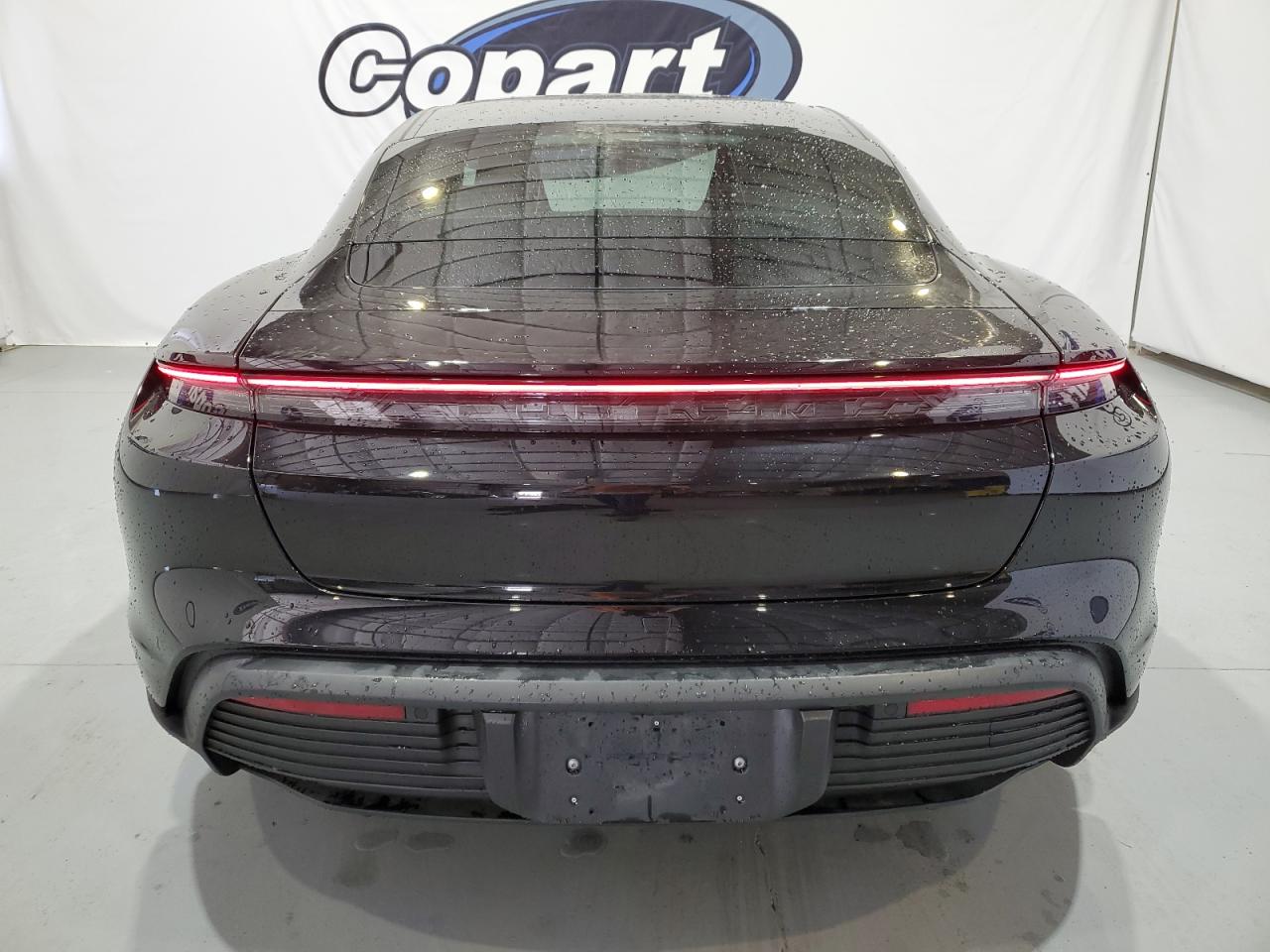 Автомобиль PORSCHE TAYCAN 2022 | GrandCar Автомобиль PORSCHE TAYCAN 2022 | GrandCar