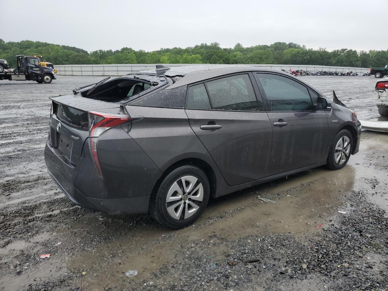Автомобиль TOYOTA PRIUS 2016 | GrandCar Автомобиль TOYOTA PRIUS 2016 | GrandCar