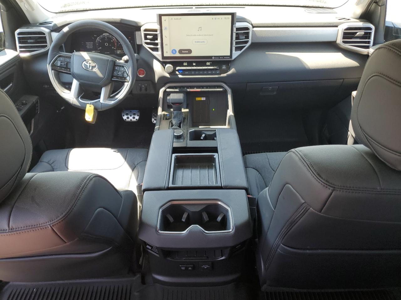 Автомобиль TOYOTA TUNDRA CREWMAX PLATINUM 2024 | GrandCar Автомобиль TOYOTA TUNDRA CREWMAX PLATINUM 2024 | GrandCar