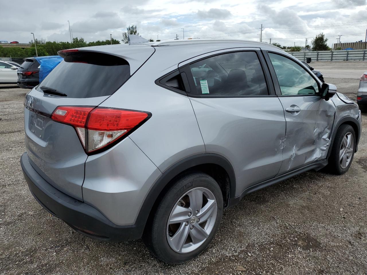 Автомобиль HONDA HR-V EX 2020 | GrandCar Автомобиль HONDA HR-V EX 2020 | GrandCar