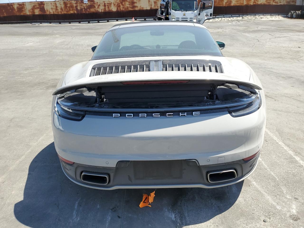Автомобіль PORSCHE 911 TARGA 2022 | GrandCar Автомобіль PORSCHE 911 TARGA 2022 | GrandCar