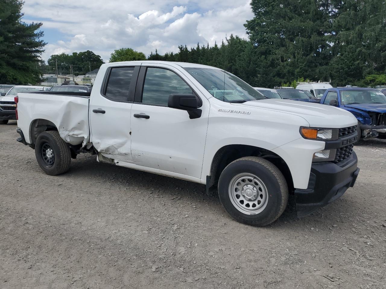 Автомобіль CHEVROLET SILVERADO C1500 2019 | GrandCar Автомобіль CHEVROLET SILVERADO C1500 2019 | GrandCar