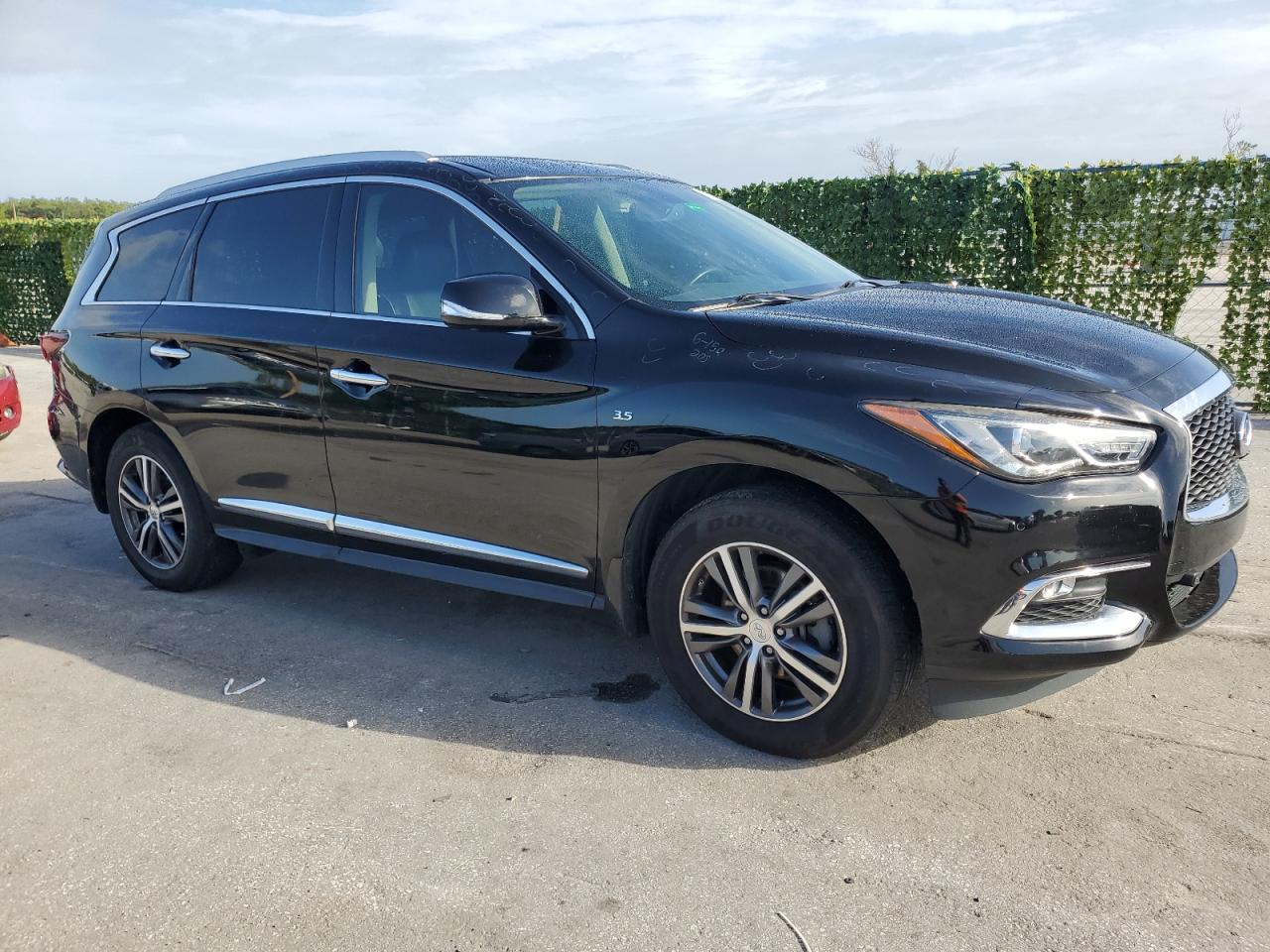 Автомобиль INFINITI QX60 2017 | GrandCar