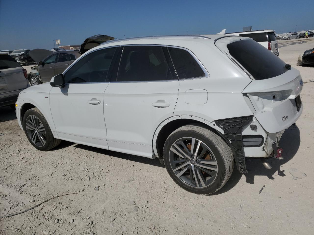Автомобіль AUDI Q5 E PREMIUM PLUS 2020 | GrandCar Автомобіль AUDI Q5 E PREMIUM PLUS 2020 | GrandCar