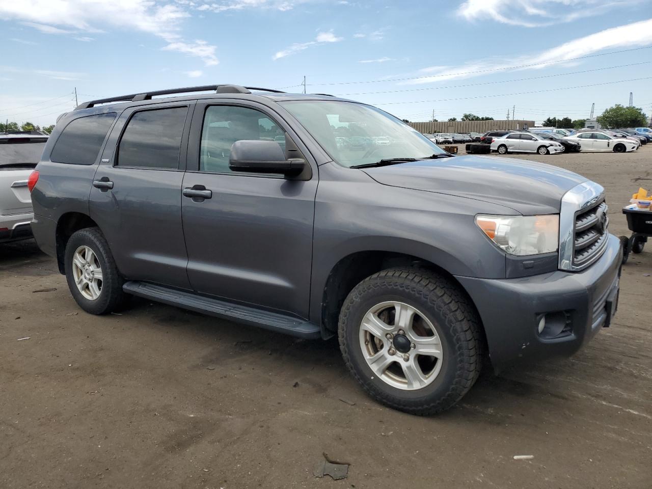 Автомобіль TOYOTA SEQUOIA SR5 2016 | GrandCar Автомобіль TOYOTA SEQUOIA SR5 2016 | GrandCar
