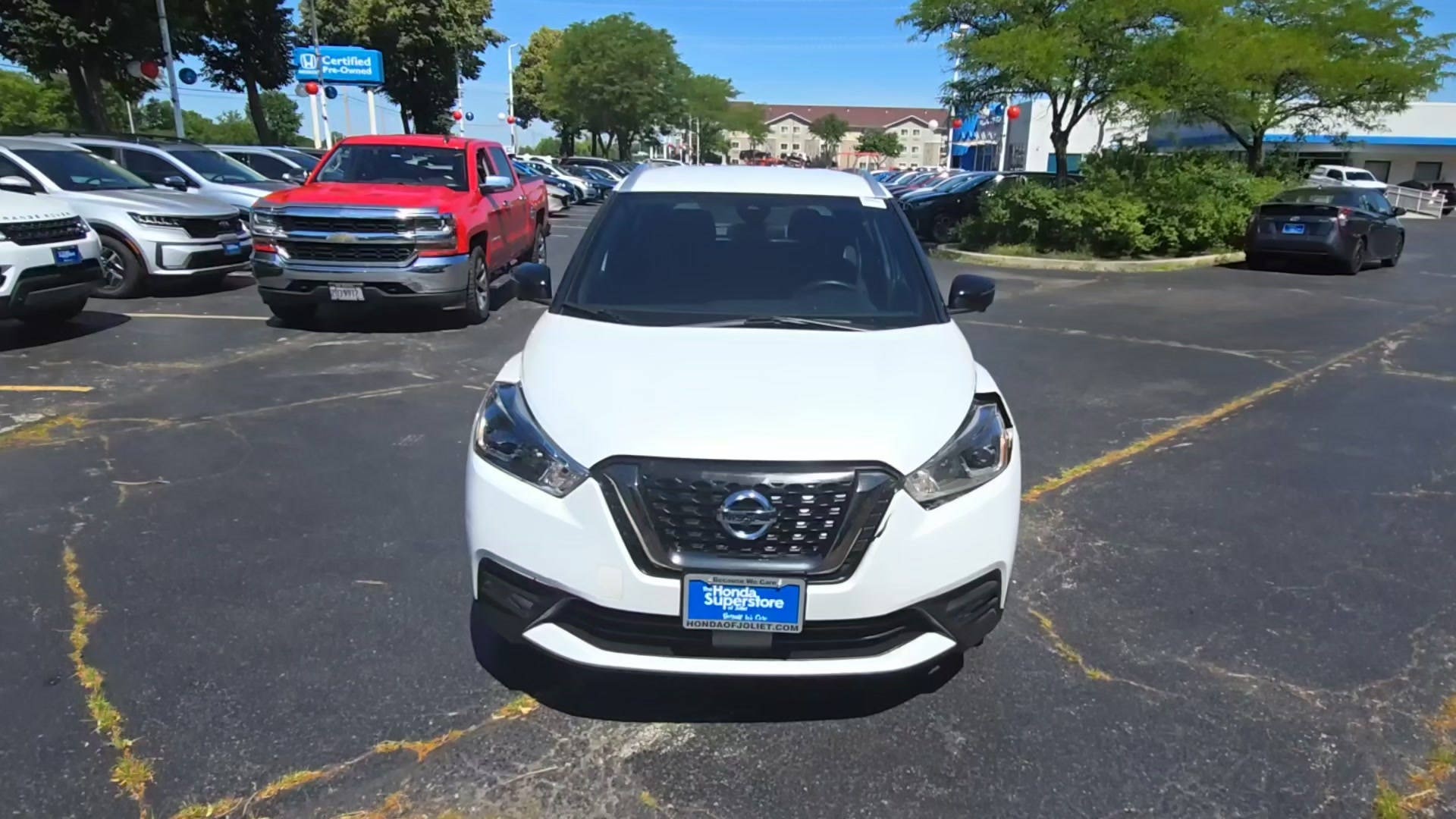 Автомобиль Nissan Kicks SR 2020 | GrandCar
