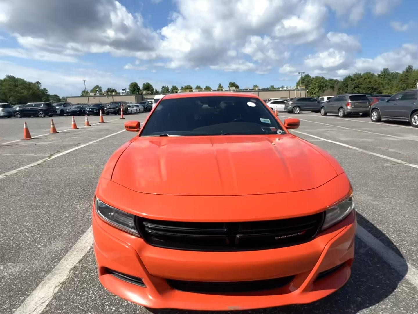 Автомобиль Dodge Charger SXT 2019 | GrandCar