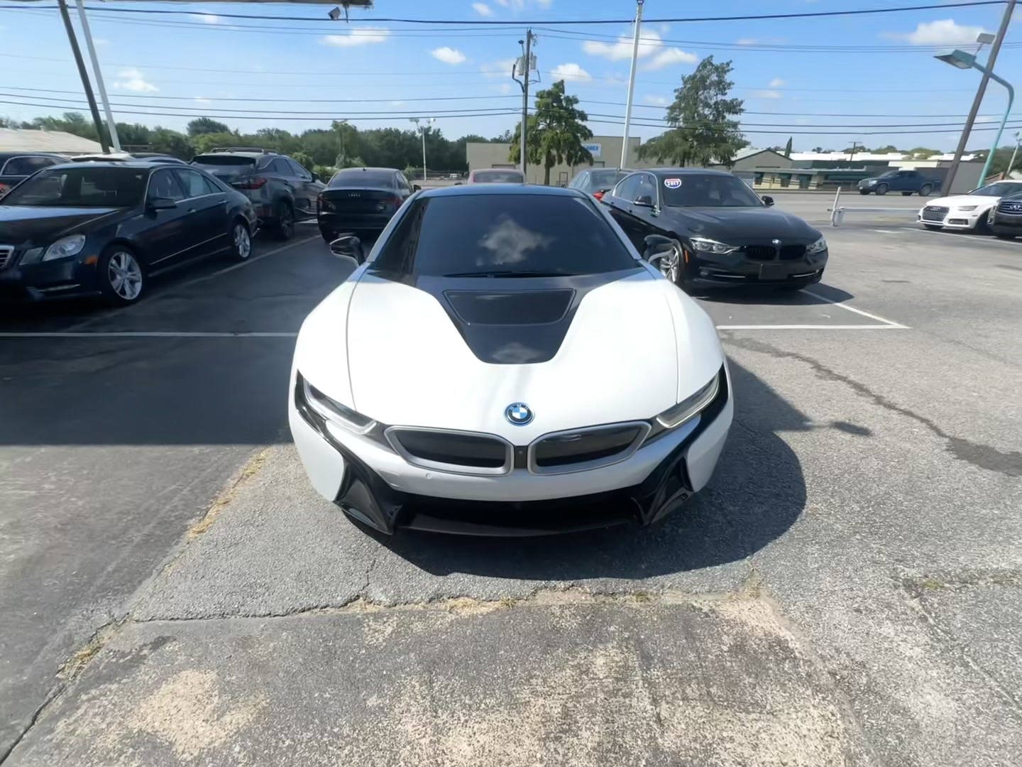 Автомобиль BMW i8 TERA WORLD 2017 | GrandCar