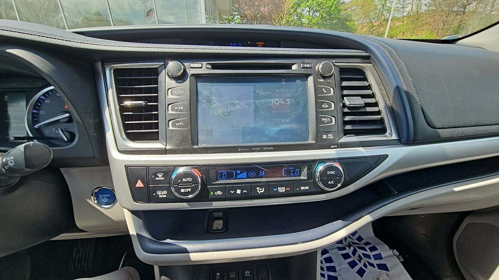 Автомобиль Toyota Highlander Hybrid XLE 2019 | GrandCar Автомобиль Toyota Highlander Hybrid XLE 2019 | GrandCar