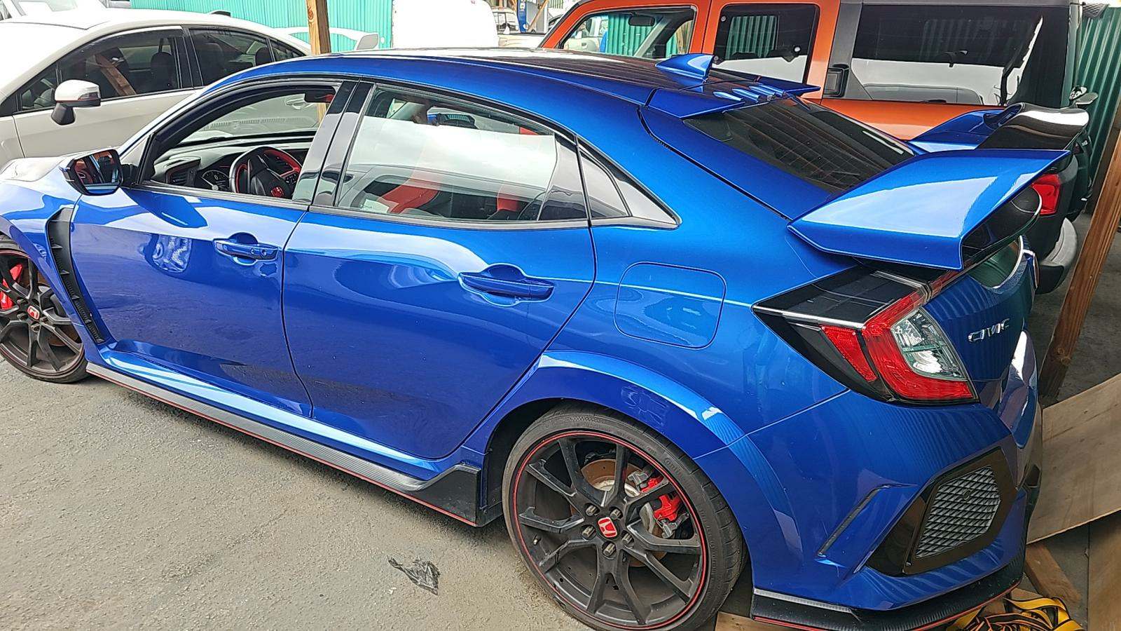 Автомобиль Honda Civic Type R Touring 2018 | GrandCar Автомобиль Honda Civic Type R Touring 2018 | GrandCar