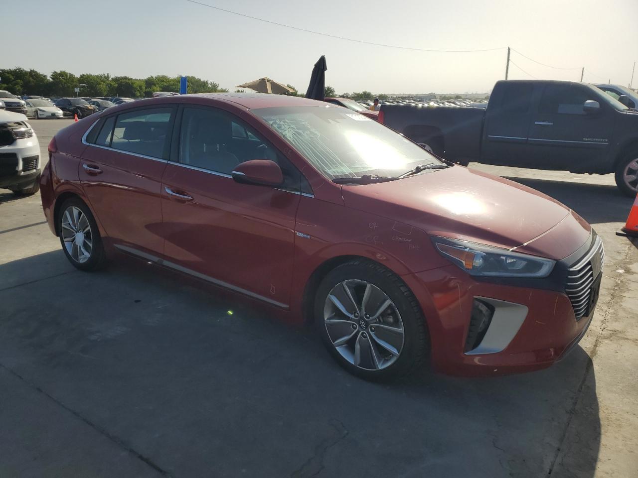 Автомобиль HYUNDAI IONIQ LIMITED 2019 | GrandCar Автомобиль HYUNDAI IONIQ LIMITED 2019 | GrandCar