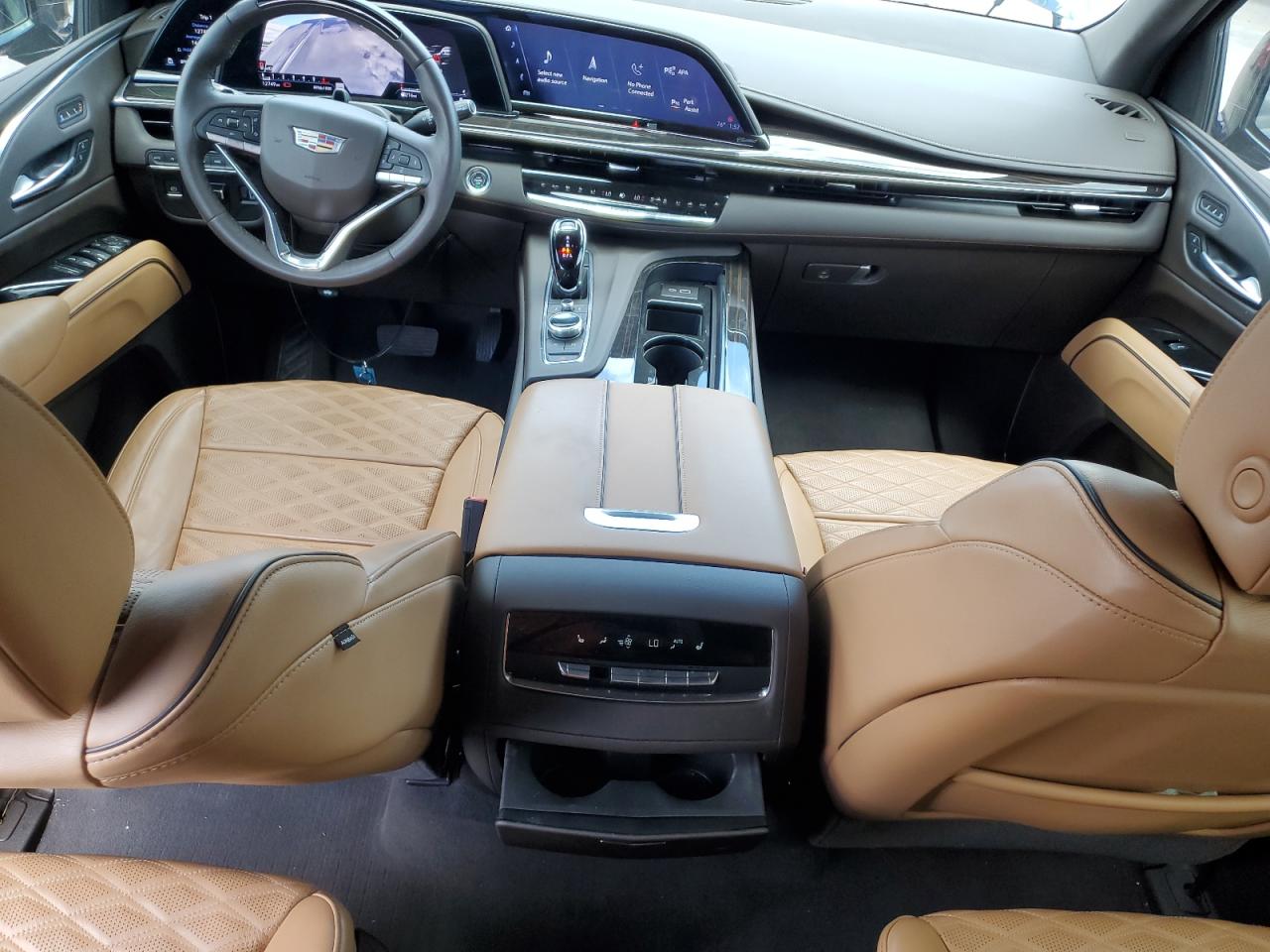 Автомобиль CADILLAC ESCALADE ESV SPORT 2023 | GrandCar Автомобиль CADILLAC ESCALADE ESV SPORT 2023 | GrandCar