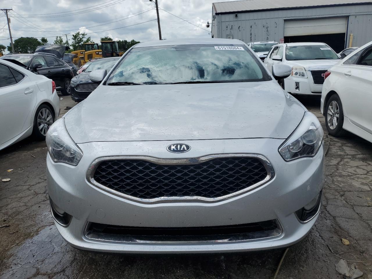 Автомобиль KIA CADENZA LUXURY 2016 | GrandCar Автомобиль KIA CADENZA LUXURY 2016 | GrandCar