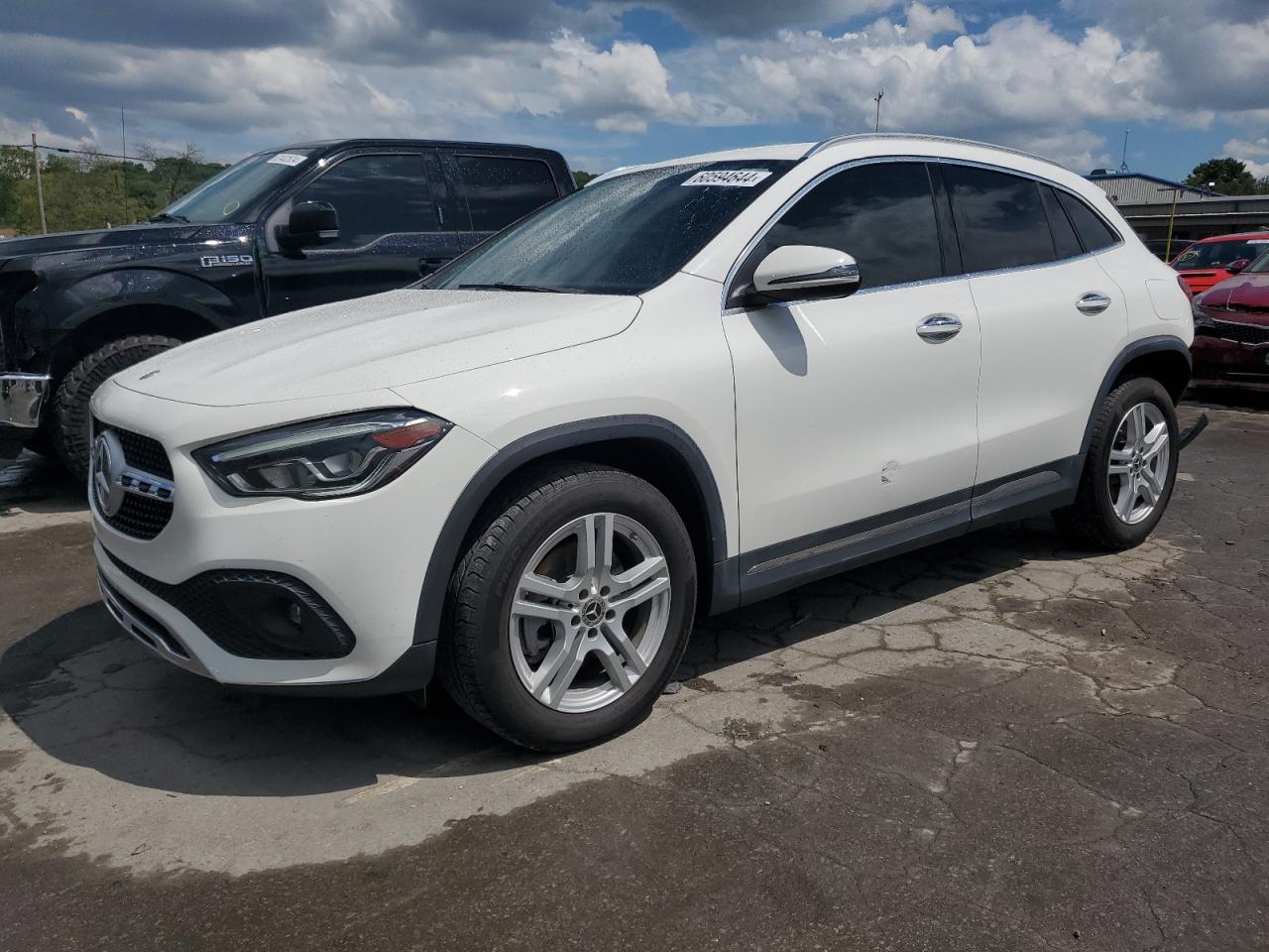 Автомобиль MERCEDES-BENZ GLA 250 2021 | GrandCar