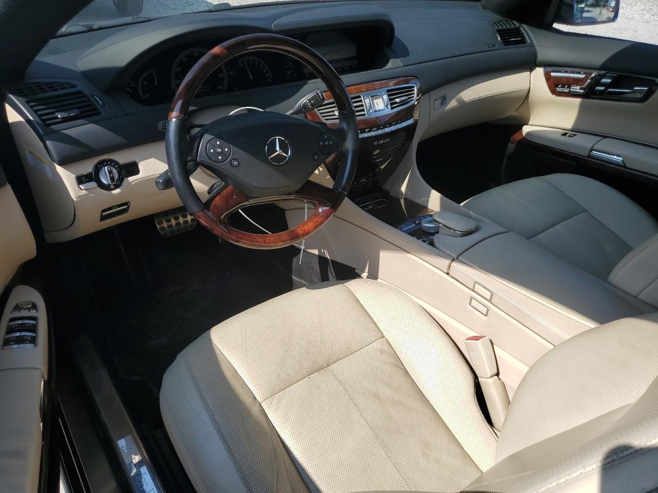 Автомобиль MERCEDES-BENZ CL 550 4MATIC 2012 | GrandCar Автомобиль MERCEDES-BENZ CL 550 4MATIC 2012 | GrandCar