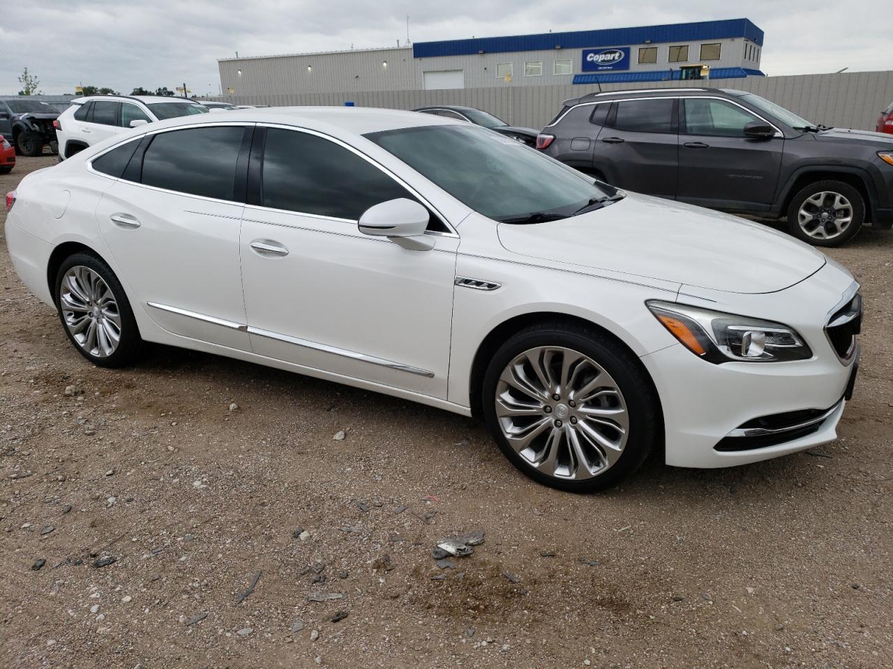 Автомобиль BUICK LACROSSE ESSENCE 2017 | GrandCar Автомобиль BUICK LACROSSE ESSENCE 2017 | GrandCar
