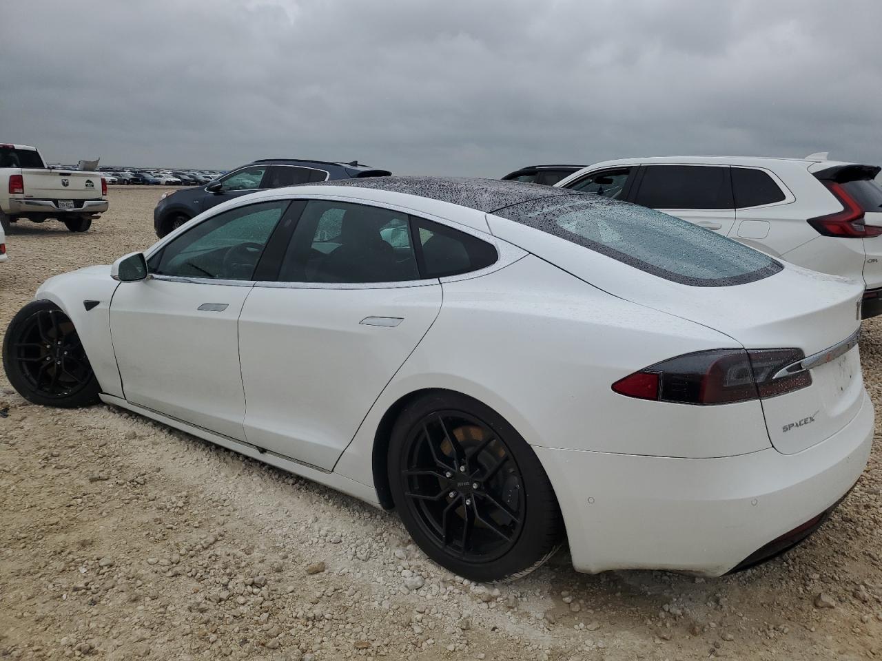 Автомобиль TESLA MODEL S 2020 | GrandCar Автомобиль TESLA MODEL S 2020 | GrandCar