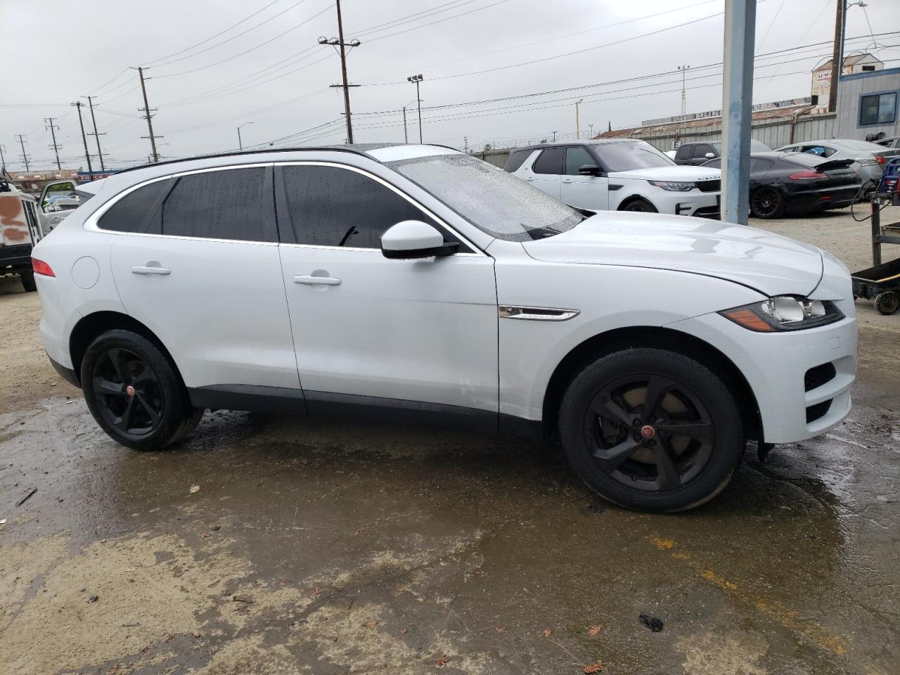 Автомобиль JAGUAR F-PACE PREMIUM 2019 | GrandCar Автомобиль JAGUAR F-PACE PREMIUM 2019 | GrandCar