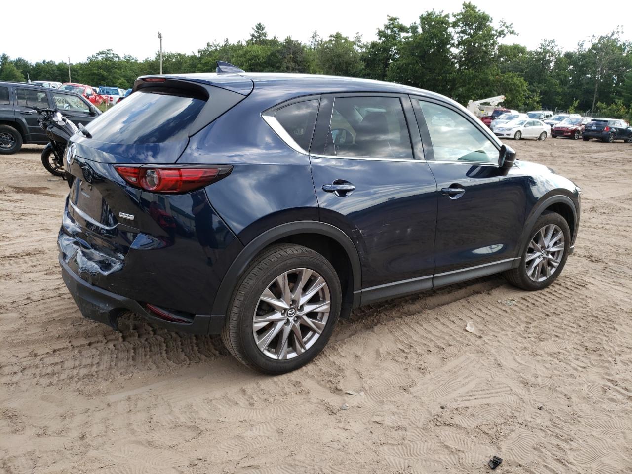 Автомобиль MAZDA CX-5 GRAND TOURING RESERVE 2019 | GrandCar Автомобиль MAZDA CX-5 GRAND TOURING RESERVE 2019 | GrandCar