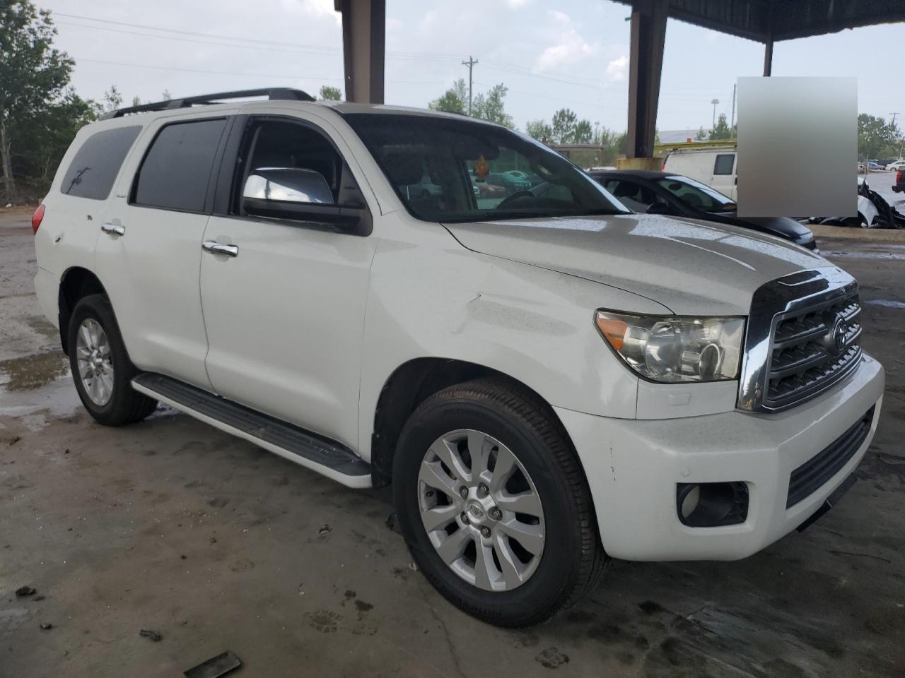 Автомобиль TOYOTA SEQUOIA PLATINUM 2016 | GrandCar Автомобиль TOYOTA SEQUOIA PLATINUM 2016 | GrandCar