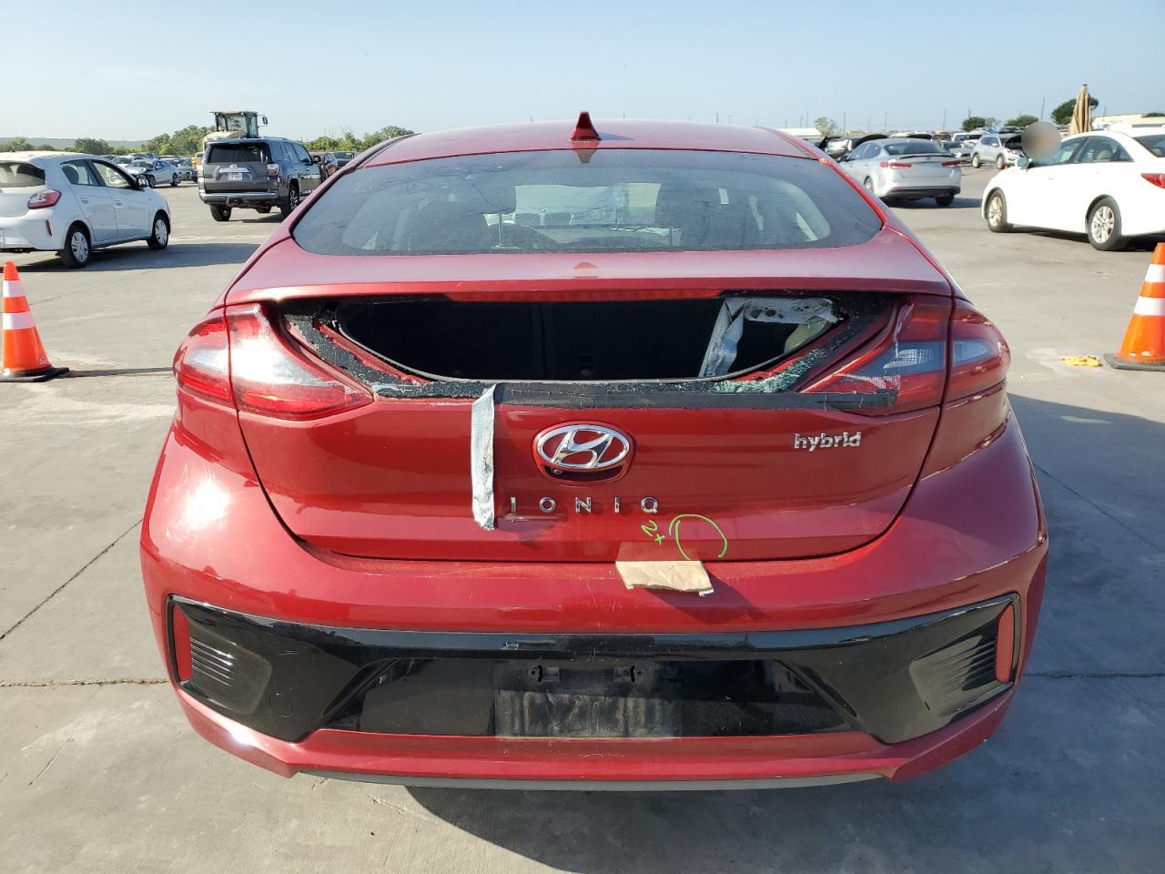 Автомобиль HYUNDAI IONIQ LIMITED 2019 | GrandCar Автомобиль HYUNDAI IONIQ LIMITED 2019 | GrandCar
