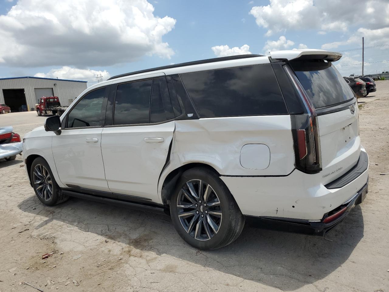 Автомобіль CADILLAC ESCALADE SPORT PLATINUM 2021 | GrandCar Автомобіль CADILLAC ESCALADE SPORT PLATINUM 2021 | GrandCar