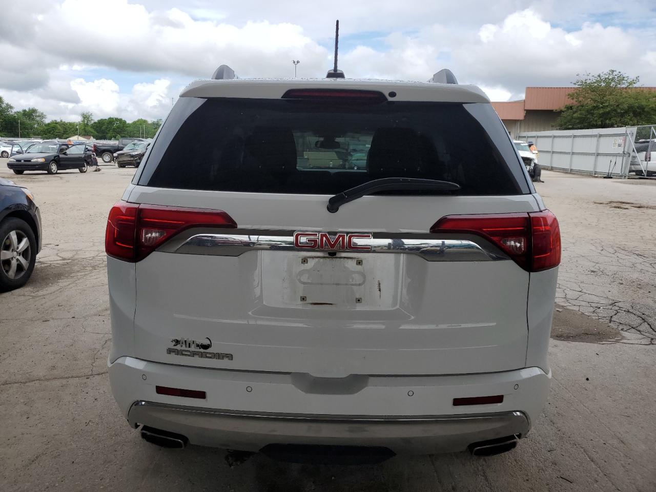Автомобіль GMC ACADIA DENALI 2019 | GrandCar Автомобіль GMC ACADIA DENALI 2019 | GrandCar