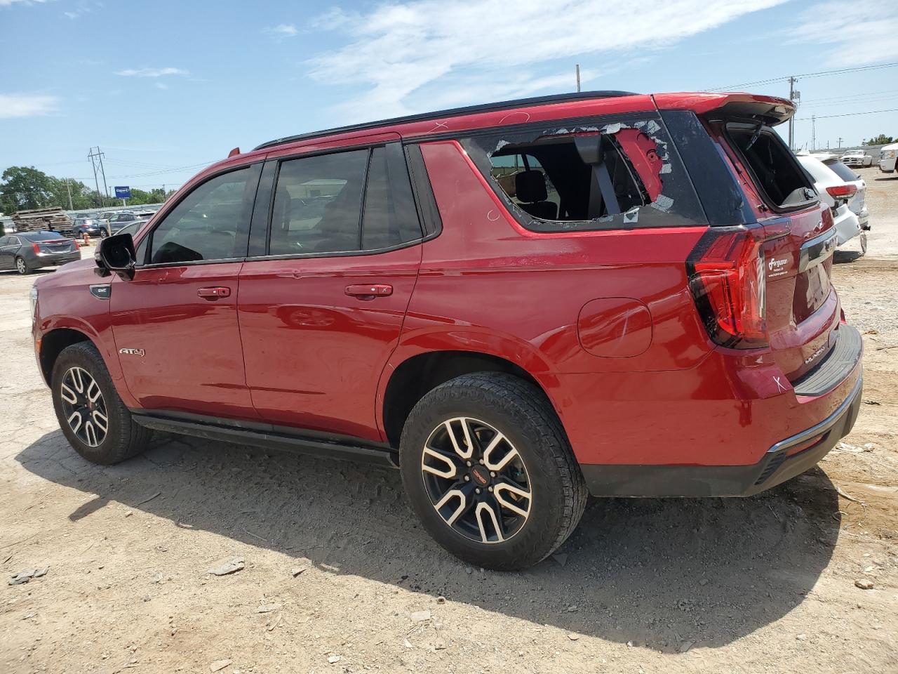 Автомобиль GMC YUKON AT4 2023 | GrandCar Автомобиль GMC YUKON AT4 2023 | GrandCar