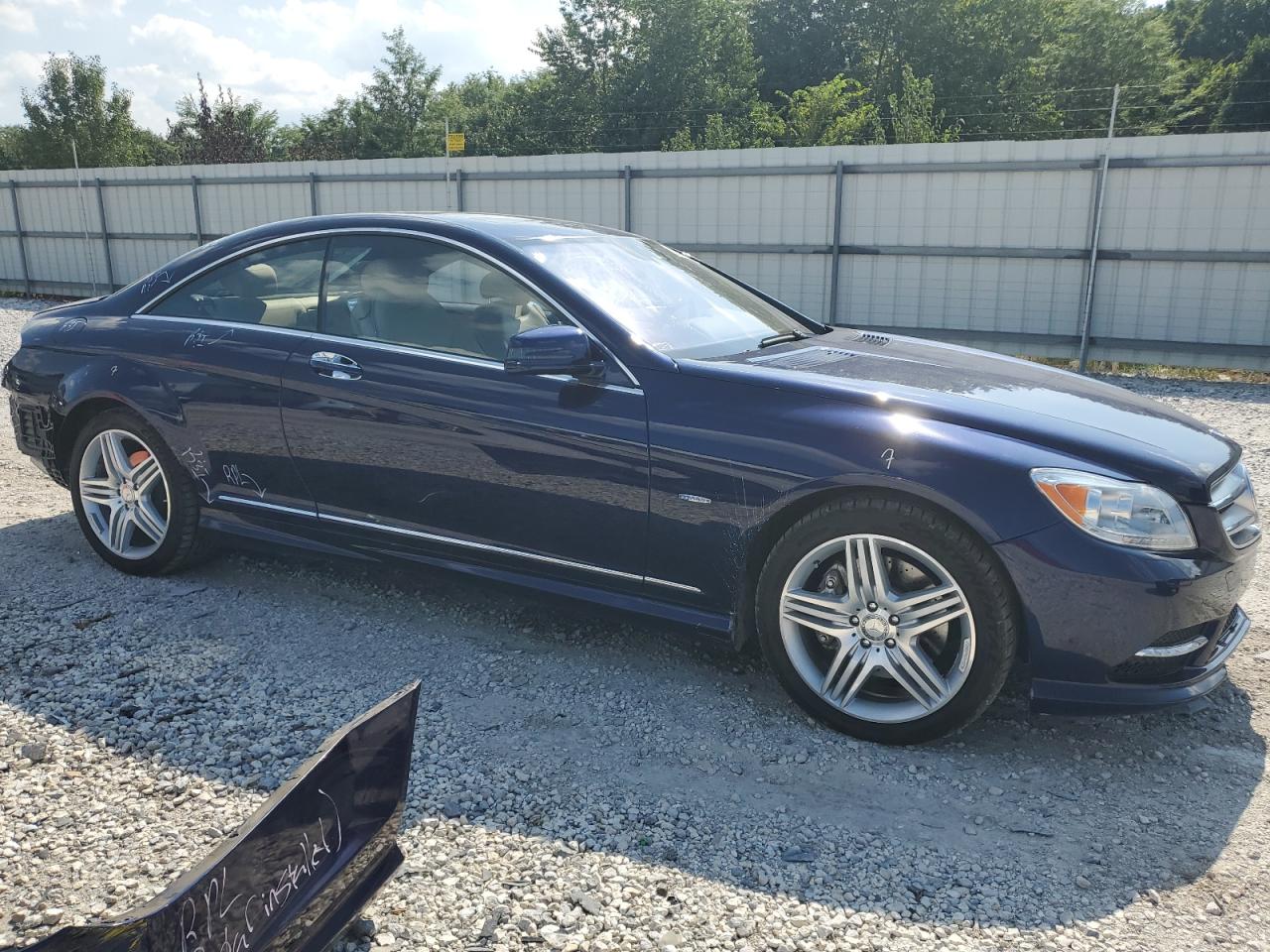 Автомобиль MERCEDES-BENZ CL 550 4MATIC 2012 | GrandCar Автомобиль MERCEDES-BENZ CL 550 4MATIC 2012 | GrandCar