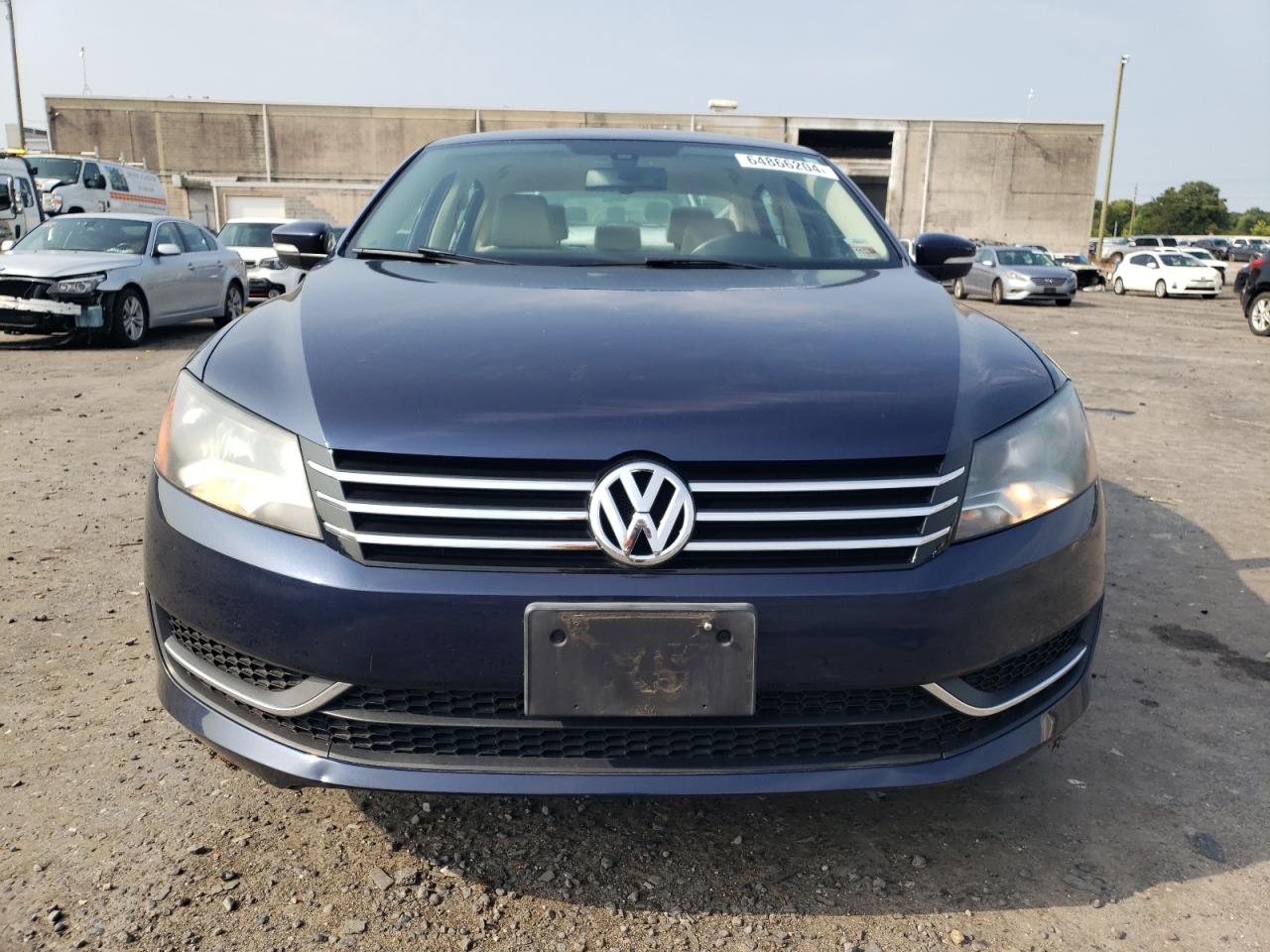 Автомобиль VOLKSWAGEN PASSAT SE 2014 | GrandCar Автомобиль VOLKSWAGEN PASSAT SE 2014 | GrandCar