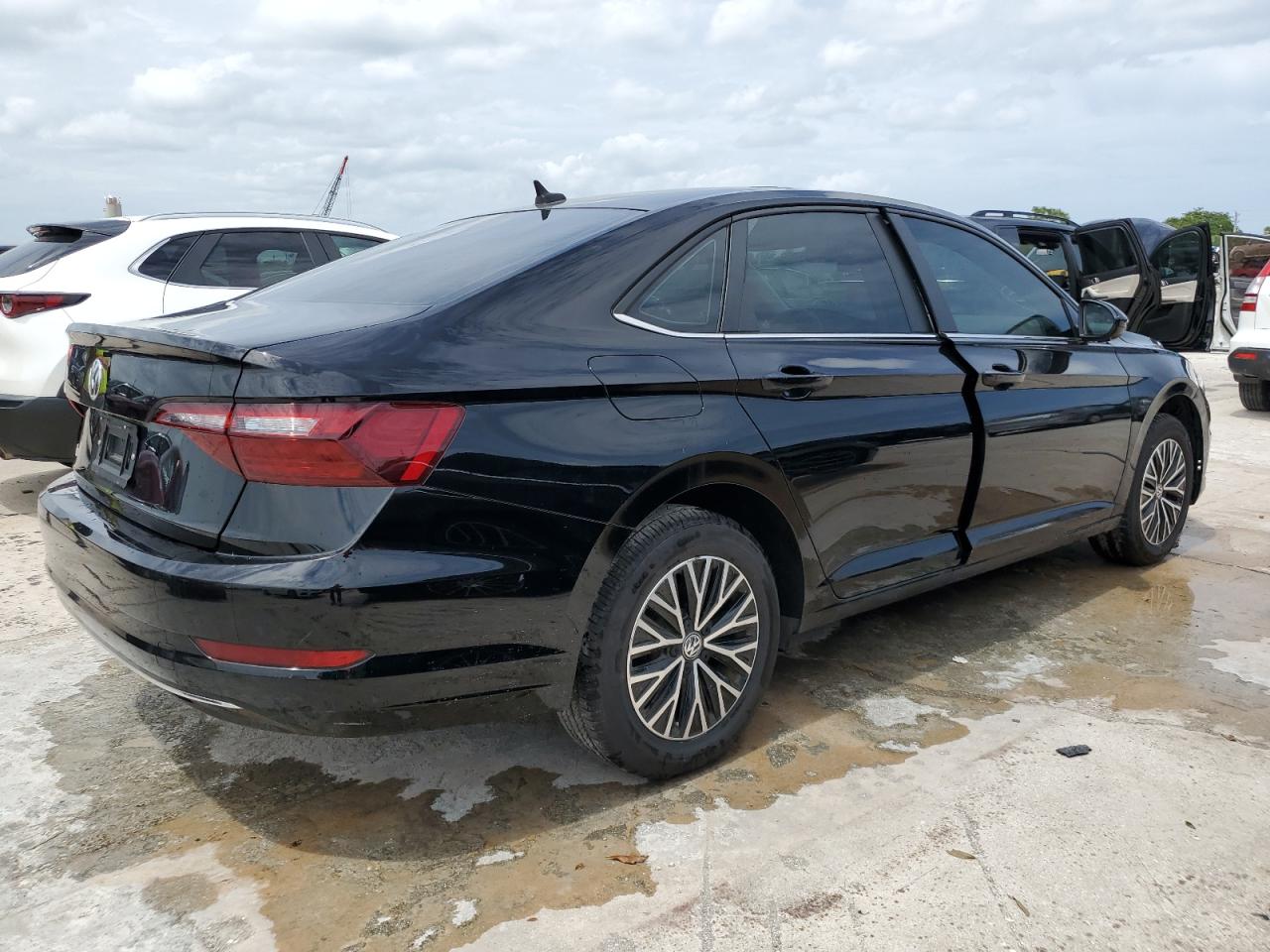 Автомобиль VOLKSWAGEN JETTA S 2020 | GrandCar Автомобиль VOLKSWAGEN JETTA S 2020 | GrandCar
