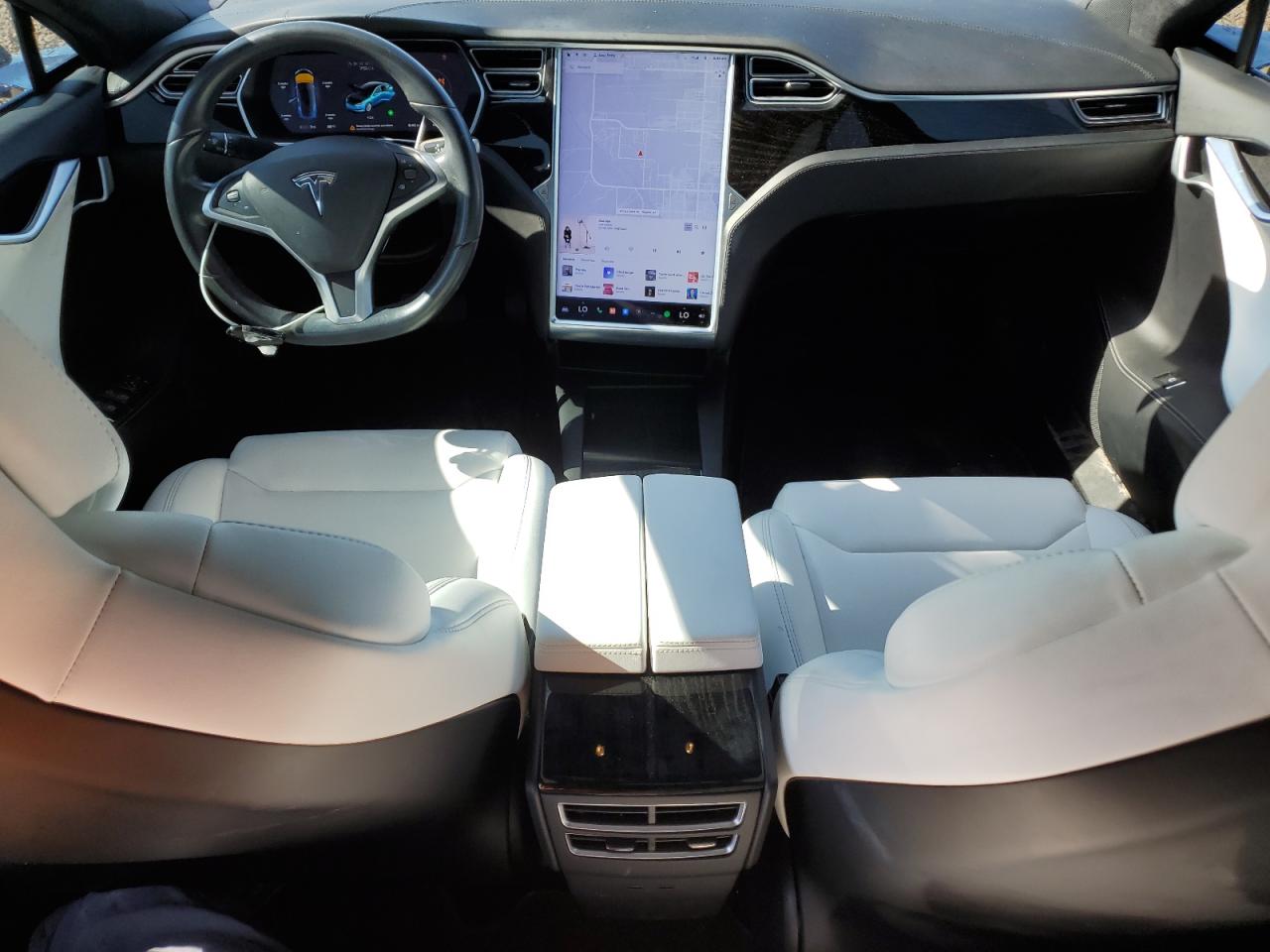 Автомобиль TESLA MODEL S 2018 | GrandCar Автомобиль TESLA MODEL S 2018 | GrandCar