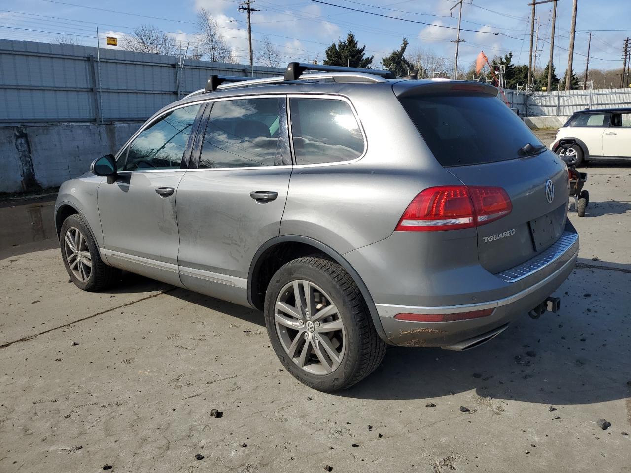 Автомобиль VOLKSWAGEN TOUAREG TDI 2016 | GrandCar Автомобиль VOLKSWAGEN TOUAREG TDI 2016 | GrandCar