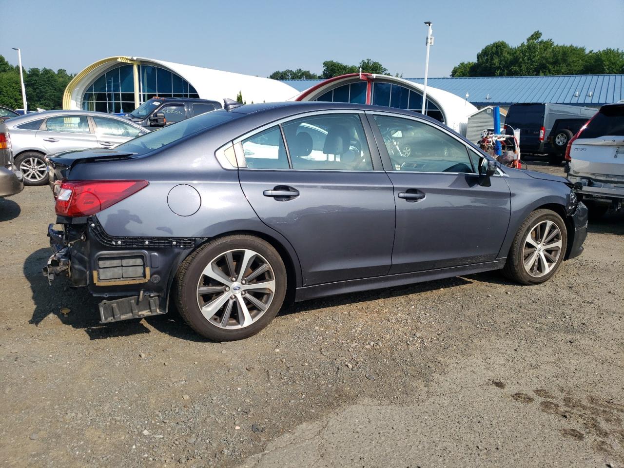 Автомобиль SUBARU LEGACY LIMITED 2016 | GrandCar Автомобиль SUBARU LEGACY LIMITED 2016 | GrandCar