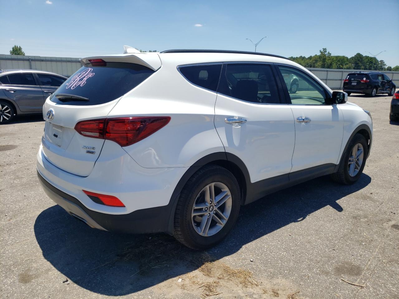 Автомобиль HYUNDAI SANTA FE SPORT 2018 | GrandCar Автомобиль HYUNDAI SANTA FE SPORT 2018 | GrandCar