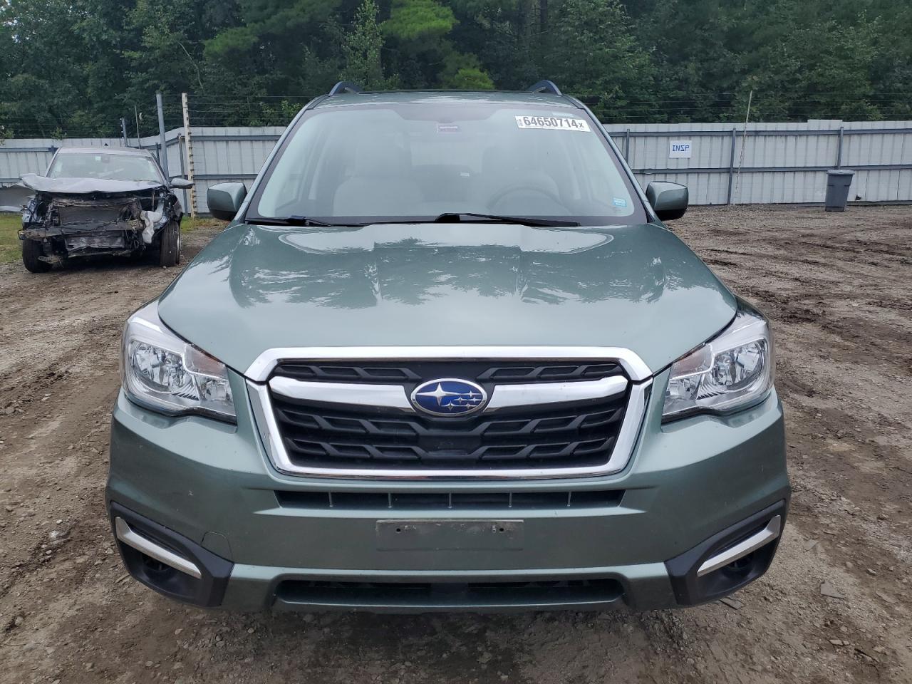 Автомобиль SUBARU FORESTER PREMIUM 2017 | GrandCar Автомобиль SUBARU FORESTER PREMIUM 2017 | GrandCar