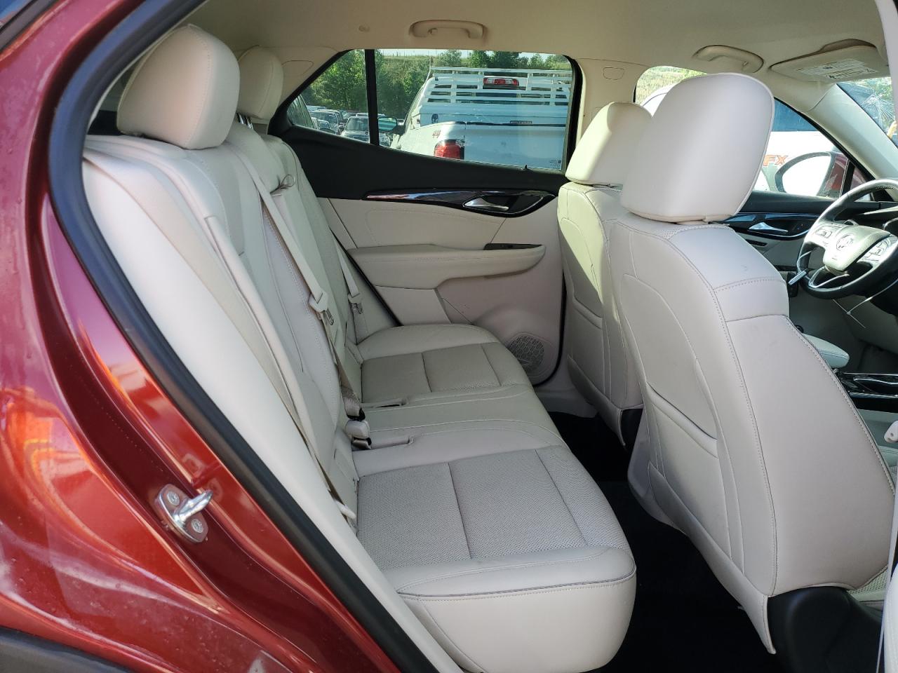 Автомобиль BUICK ENVISION ESSENCE 2021 | GrandCar Автомобиль BUICK ENVISION ESSENCE 2021 | GrandCar