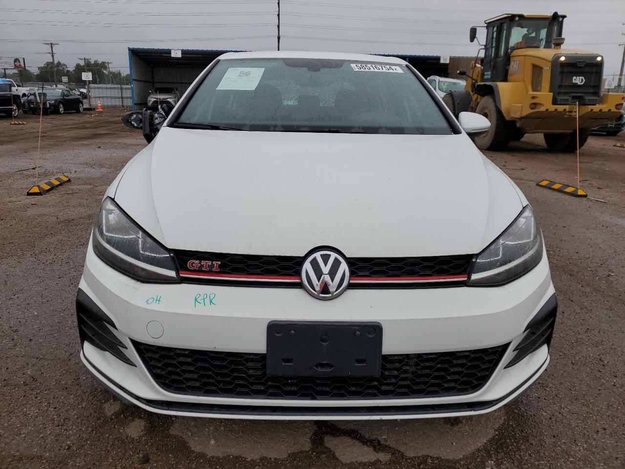 Автомобиль VOLKSWAGEN GTI S 2019 | GrandCar Автомобиль VOLKSWAGEN GTI S 2019 | GrandCar