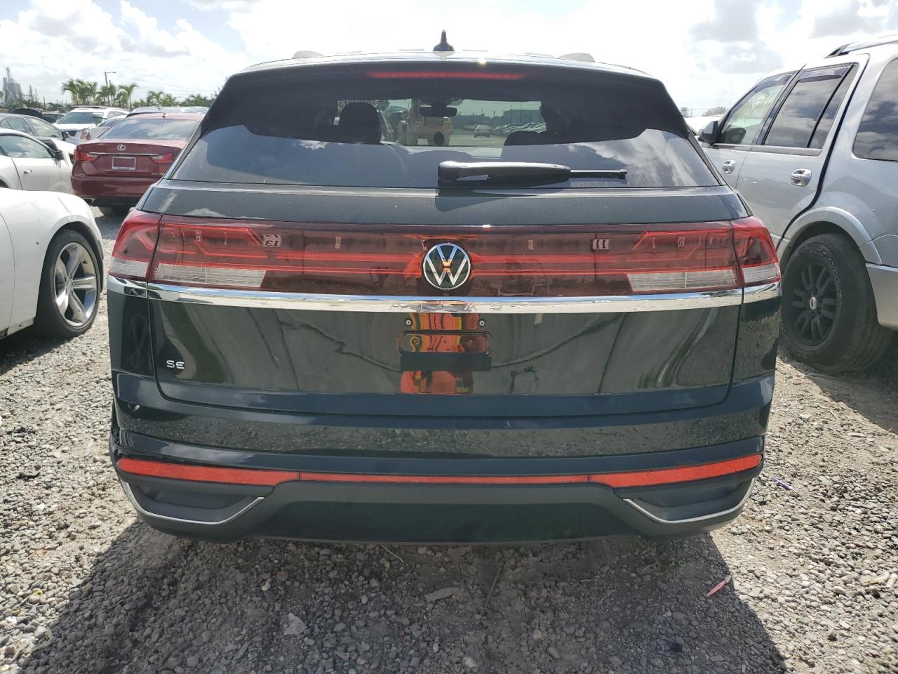 Автомобиль VOLKSWAGEN ATLAS CROSS SPORT SE 2024 | GrandCar Автомобиль VOLKSWAGEN ATLAS CROSS SPORT SE 2024 | GrandCar