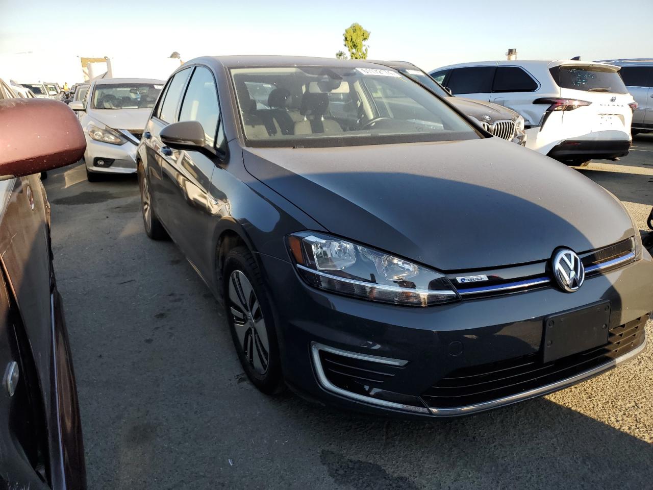 Автомобіль VOLKSWAGEN E-GOLF SE 2019 | GrandCar Автомобіль VOLKSWAGEN E-GOLF SE 2019 | GrandCar