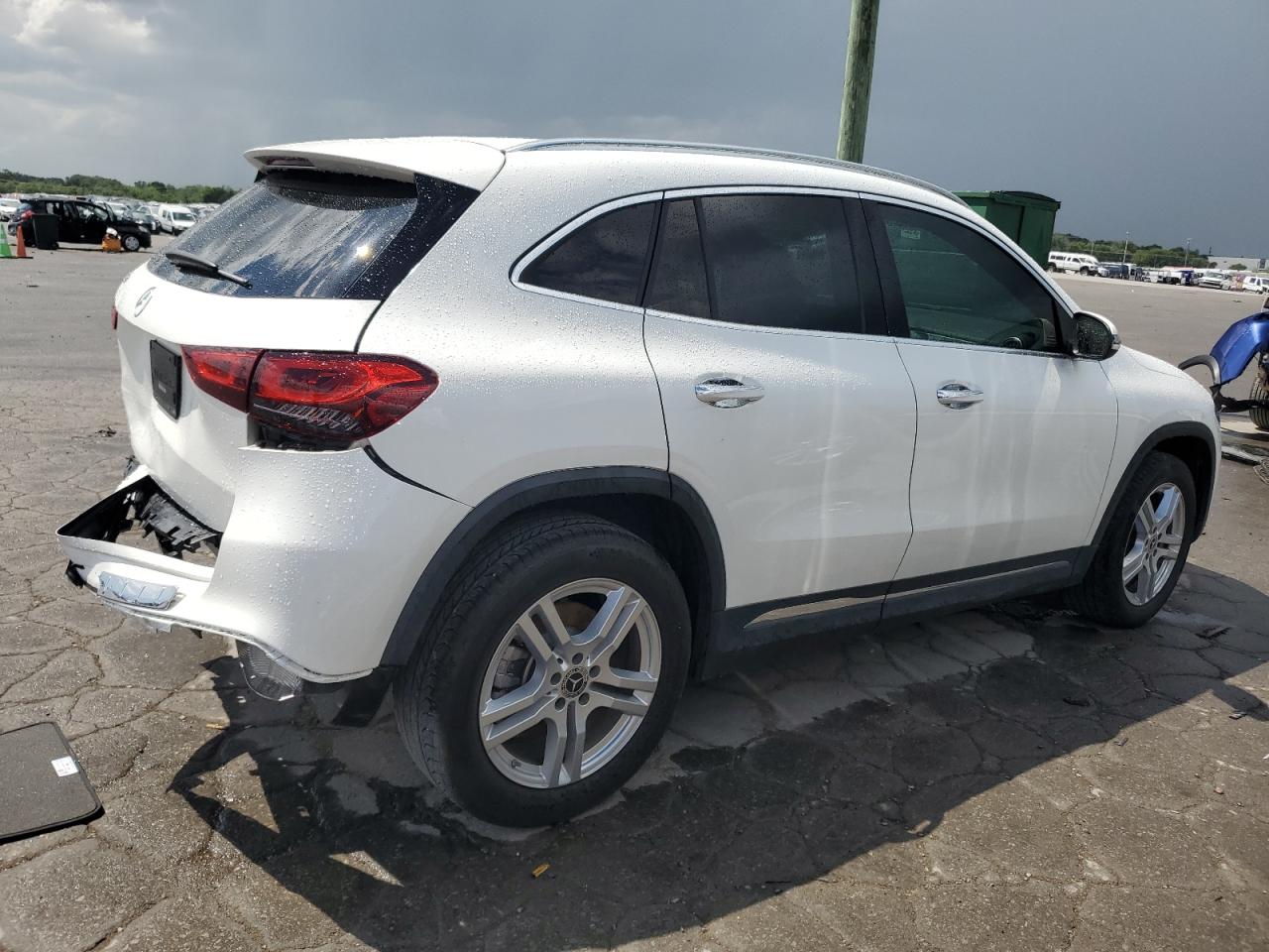Автомобиль MERCEDES-BENZ GLA 250 2021 | GrandCar Автомобиль MERCEDES-BENZ GLA 250 2021 | GrandCar