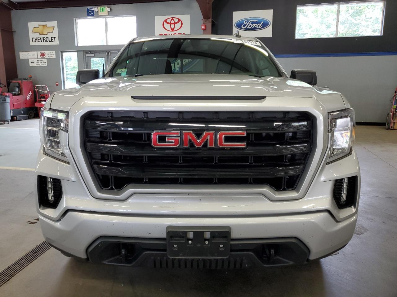 Автомобиль GMC SIERRA K1500 ELEVATION 2020 | GrandCar Автомобиль GMC SIERRA K1500 ELEVATION 2020 | GrandCar