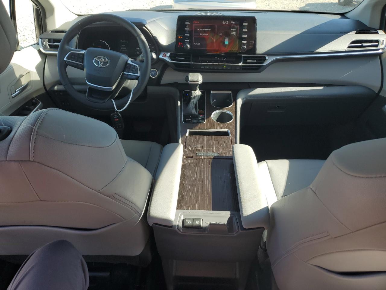 Автомобіль TOYOTA SIENNA XLE 2022 | GrandCar Автомобіль TOYOTA SIENNA XLE 2022 | GrandCar