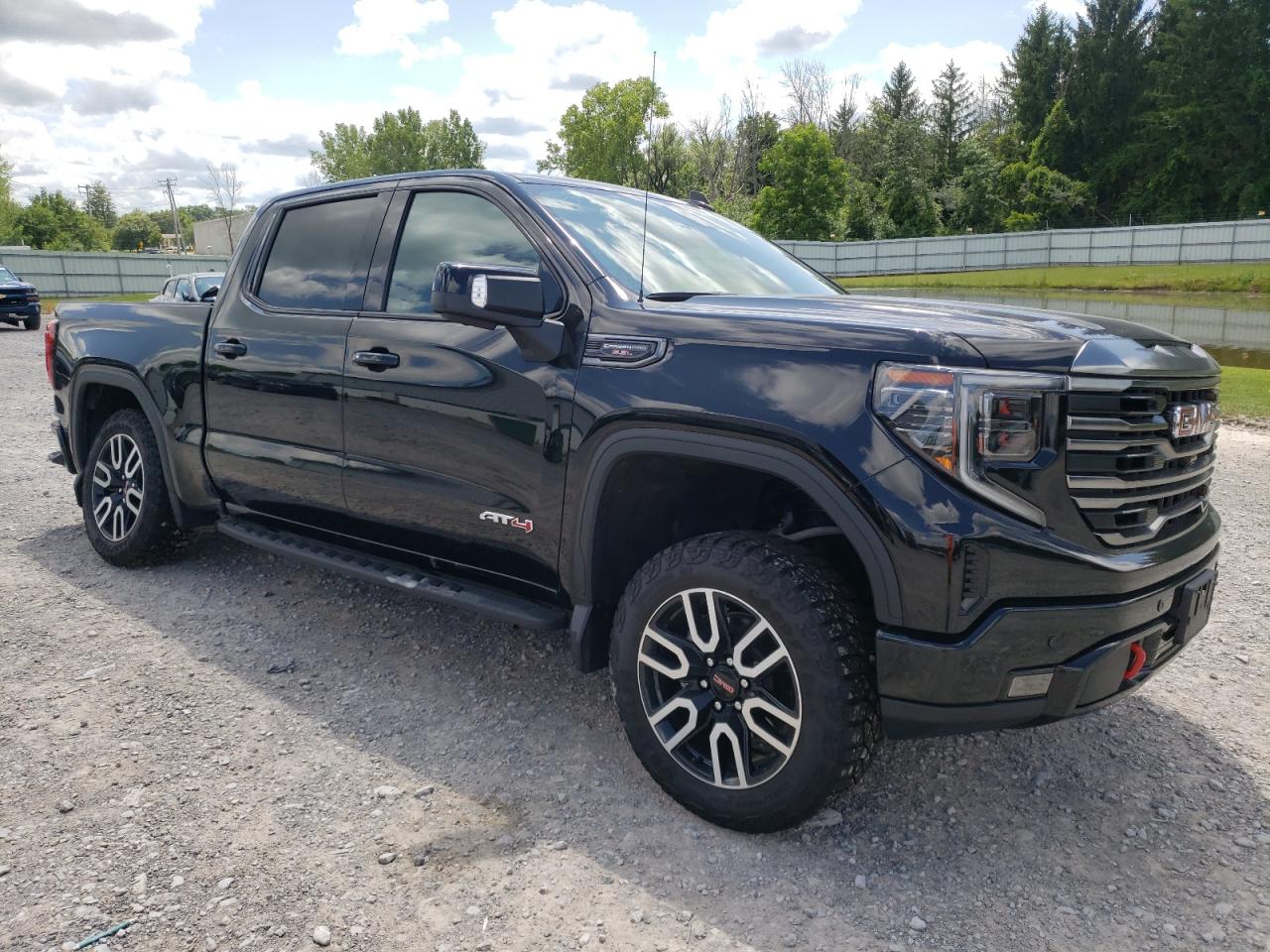 Автомобиль GMC SIERRA K1500 AT4 2023 | GrandCar