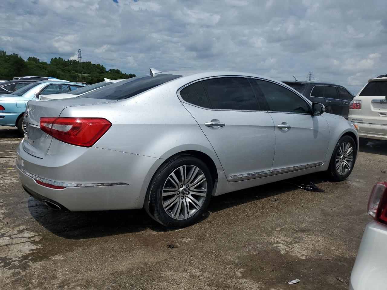 Автомобиль KIA CADENZA LUXURY 2016 | GrandCar Автомобиль KIA CADENZA LUXURY 2016 | GrandCar
