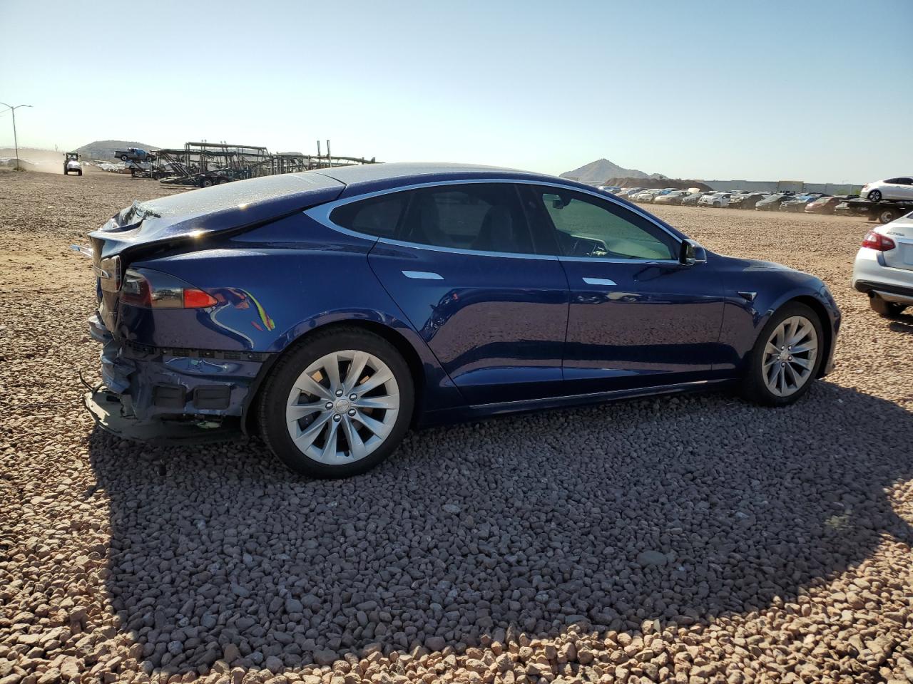 Автомобиль TESLA MODEL S 2018 | GrandCar Автомобиль TESLA MODEL S 2018 | GrandCar