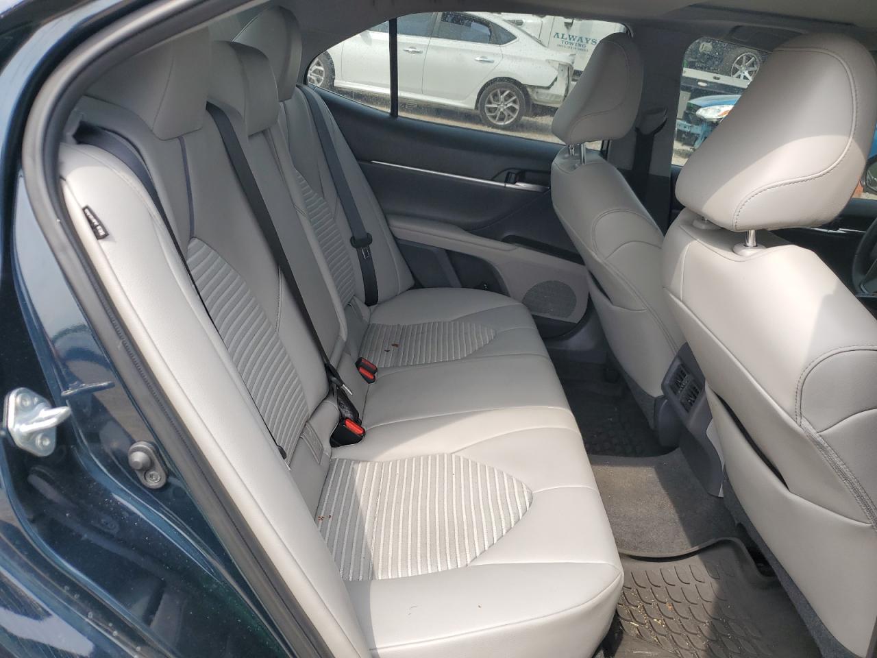 Автомобіль TOYOTA CAMRY NIGHT SHADE 2021 | GrandCar Автомобіль TOYOTA CAMRY NIGHT SHADE 2021 | GrandCar