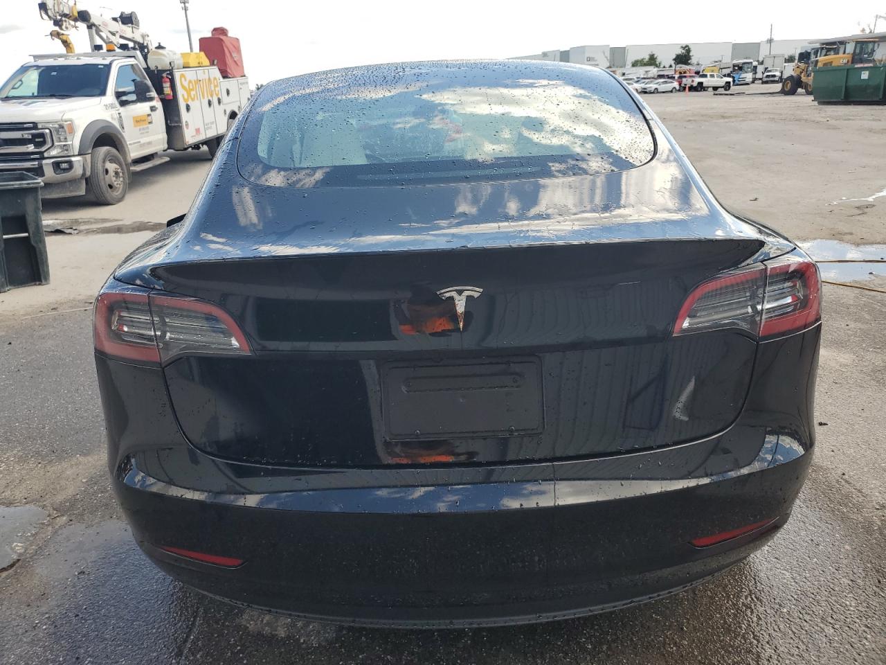 Автомобиль TESLA MODEL 3 2023 | GrandCar Автомобиль TESLA MODEL 3 2023 | GrandCar
