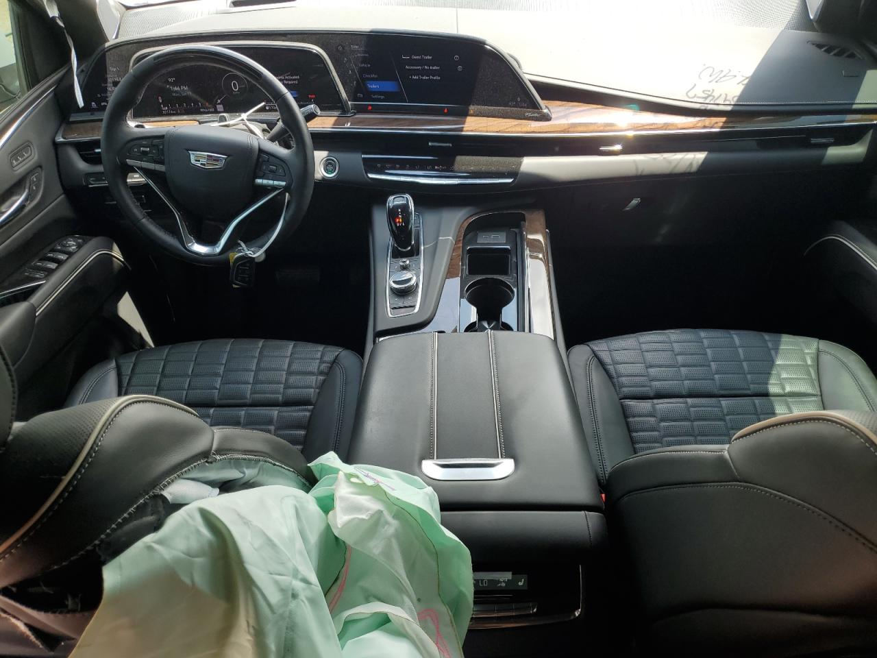 Автомобіль CADILLAC ESCALADE SPORT PLATINUM 2021 | GrandCar Автомобіль CADILLAC ESCALADE SPORT PLATINUM 2021 | GrandCar